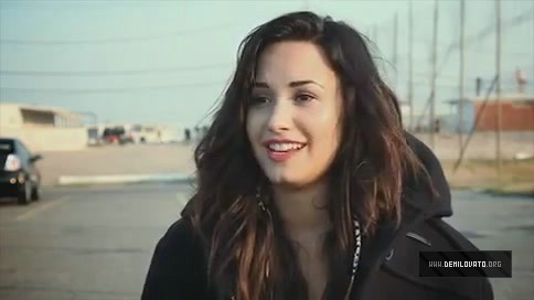 Demzu (73) - Demi - Elle Photosoot - Behind the scenes