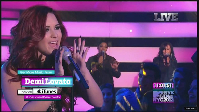 Demitzu - Demi - December 31 - MTV New Years Eve Bash 2012 LIVE