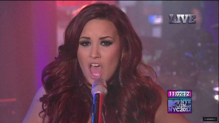 Demitzu (7) - Demi - December 31 - MTV New Years Eve Bash 2012 LIVE