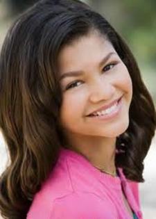 zendaya coleman(14 ani) - cele mai tinere actrite din distributia Disney