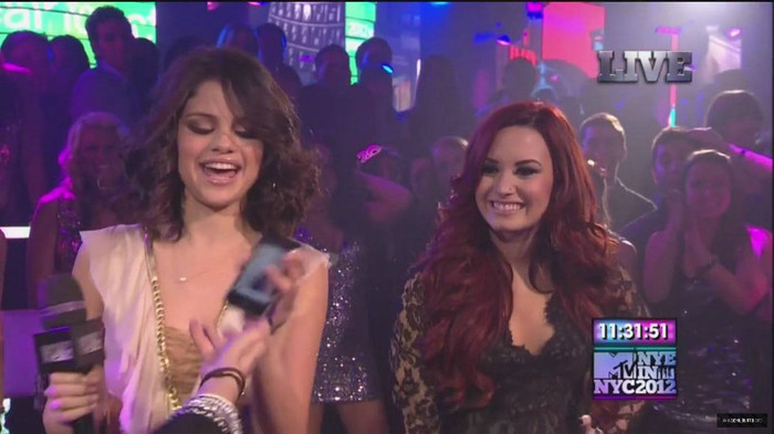 Demzu (38) - Demi - December 31 - MTV New Years Eve Bash 2012 Captures