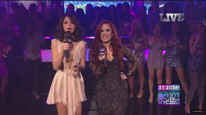 Demzu (40) - Demi - December 31 - MTV New Years Eve Bash 2012 Captures