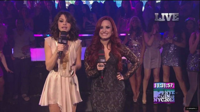 Demzu (41) - Demi - December 31 - MTV New Years Eve Bash 2012 Captures