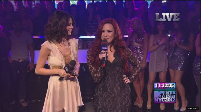 Demzu (46) - Demi - December 31 - MTV New Years Eve Bash 2012 Captures