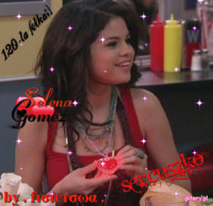 52934987_SYYQEYZ2 - Alex Russo