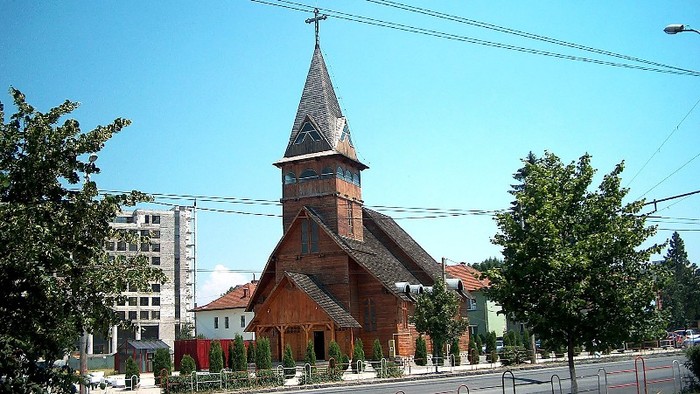 Bisericuta De Lemn De La Hidro 2 Brasov Biserici Floriandlb
