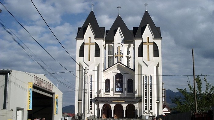 Biserica din RACADAU - BRASOV - biserici