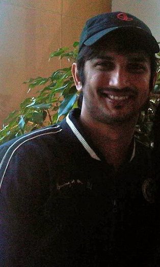 294030_289856777696673_220881867927498_1399877_496700450_n - Sushant Rajput