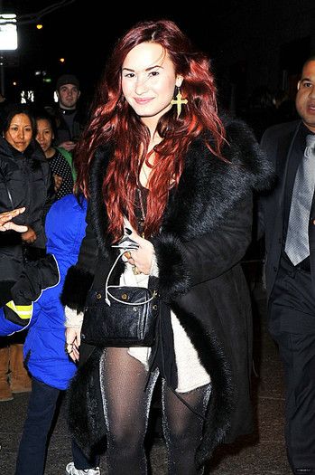 Demzu (3) - Demi - December 31 - Leaving New York City Hotel