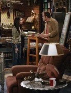 Wizards of Waverly Place (23)
