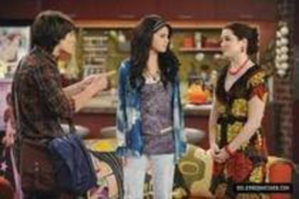 wizards of waverly place (16)