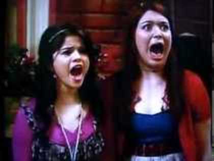 wizards of waverly place (24)