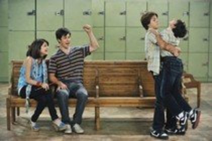 wizards of waverly place (26)
