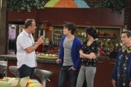 wizards of waverly place (34)