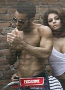 32930511_EQPTUXTZP - Aaron Diaz