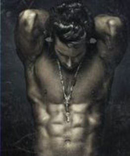 54620023_DJHLKWY2 - Aaron Diaz