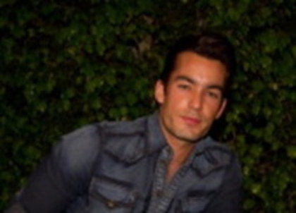 47394800_LOYFQBUUA - Aaron Diaz