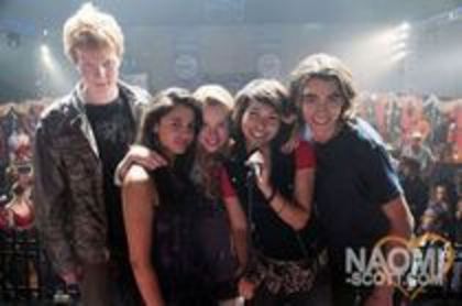 Lemonade mouth (13)