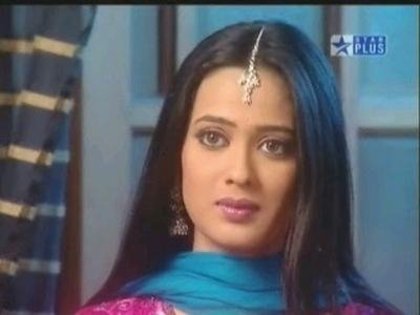 225919_1028212436241_1553229045_76003_9861_n - Shweta Tiwari