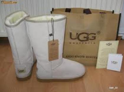 ugg nr 13