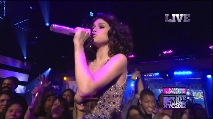 bscap0145 - Selena Gomez-Demi Lovato At The MTV NYE