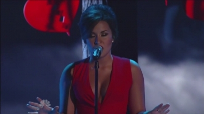 Demitzu (33) - Demi - September 10 - ALMA Awards Performs Skyscraper Captures