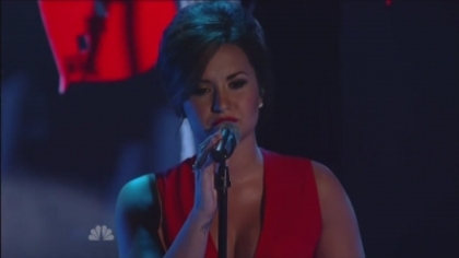 Demitzu (61) - Demi - September 10 - ALMA Awards Performs Skyscraper Captures