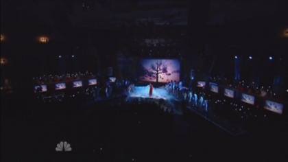 Demitzu (104) - Demi - September 10 - ALMA Awards Performs Skyscraper Captures