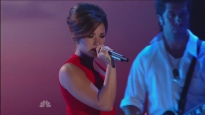 Demitzu (129) - Demi - September 10 - ALMA Awards Performs Skyscraper Captures