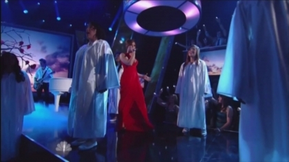 Demitzu (132) - Demi - September 10 - ALMA Awards Performs Skyscraper Captures
