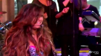 Demzu (110) - Demi - September 19 - Good Morning America Performs Captures
