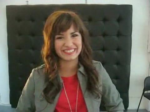 Demitzu meu (1) - Demi - Popstar Video Interview Caps