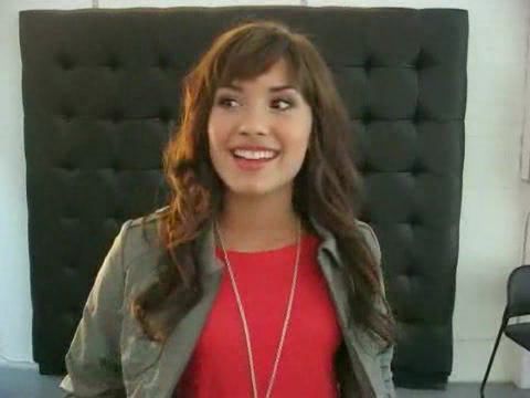 Demitzu meu (4) - Demi - Popstar Video Interview Caps