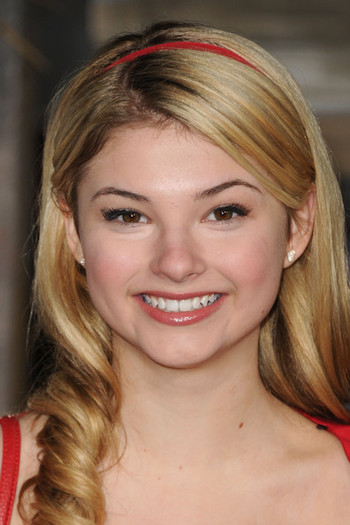 Stefanie+Scott+Premiere+Paramount+Pictures+YjxEz7MHk98l - Stefanie Scott