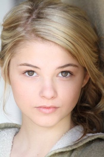 stefanie-scott - Stefanie Scott