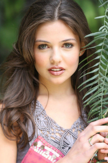 sdd2 - Danielle Campbell