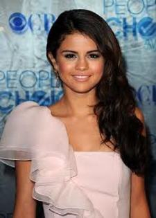 cbcvbxaxvbhaxv - selena gomez