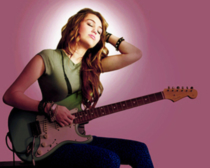 54455593_WPGKEGG2 - miley ciryus