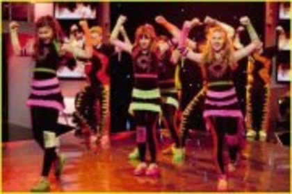 301667_136316386473583_100002856684940_159556_1273179092_a