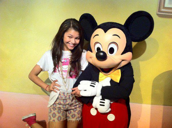 384348_318619784829586_264558450235720_1172599_505953325_n