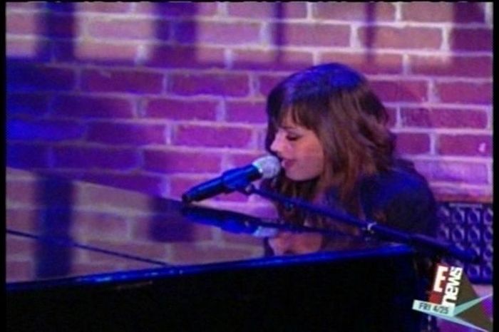 Demi - Demi - April 25 - E News Performances