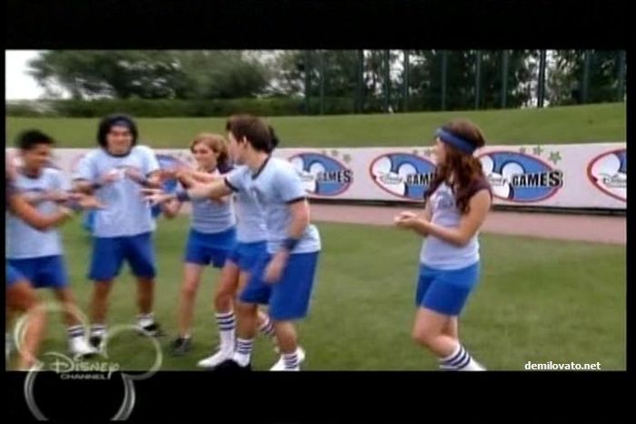 Demz (15) - Demi - Disney Channel Games 2008  Hang Tight - Week 2 Screencaps