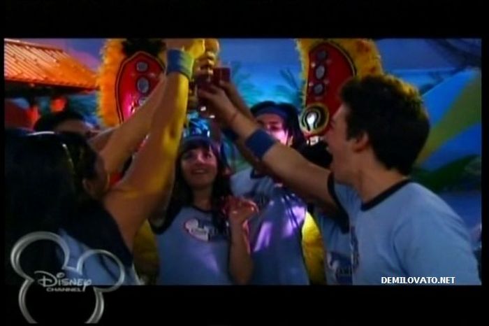Demitzu (5) - Demi - Disney Channel Games 2008 - Chariot of Champions - Week 1 Screencaps