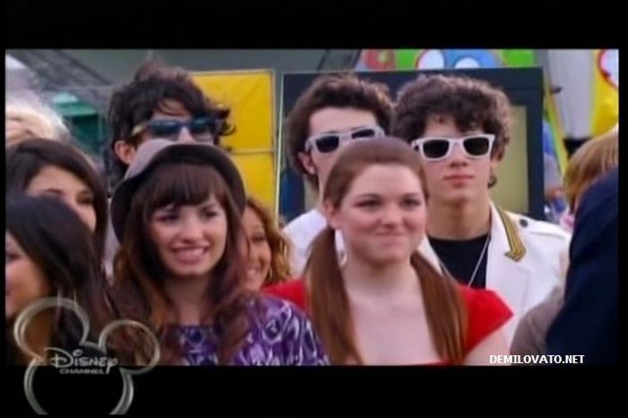 Demitzu (72) - Demi - Disney Channel Games 2008 - Chariot of Champions - Week 1 Screencaps