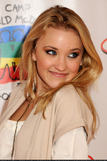 emily_osment_1305302130 - Emily Osment