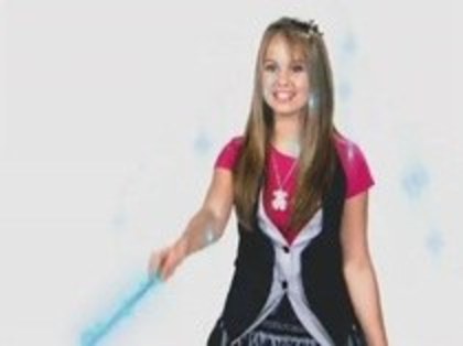 Debby Ryan intro Disney Chanel (15) - Debby Ryan intro Disney Chanel