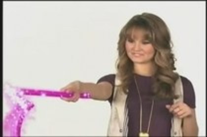 Debby Ryan intro Disney Chanel (3)