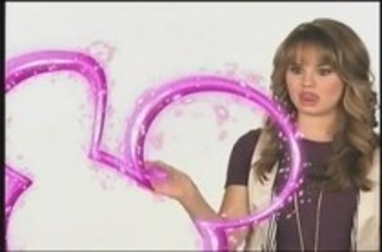 Debby Ryan intro Disney Chanel (18) - Debby Ryan intro Disney Chanel2