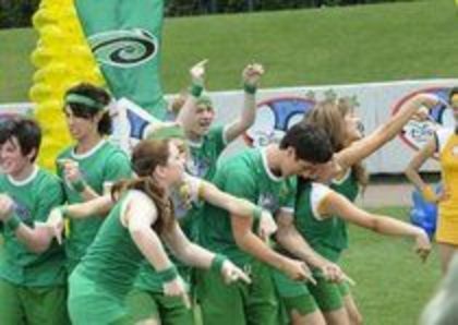 echipa verde (2) - Echipa verde
