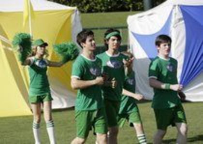 echipa verde (14) - Echipa verde